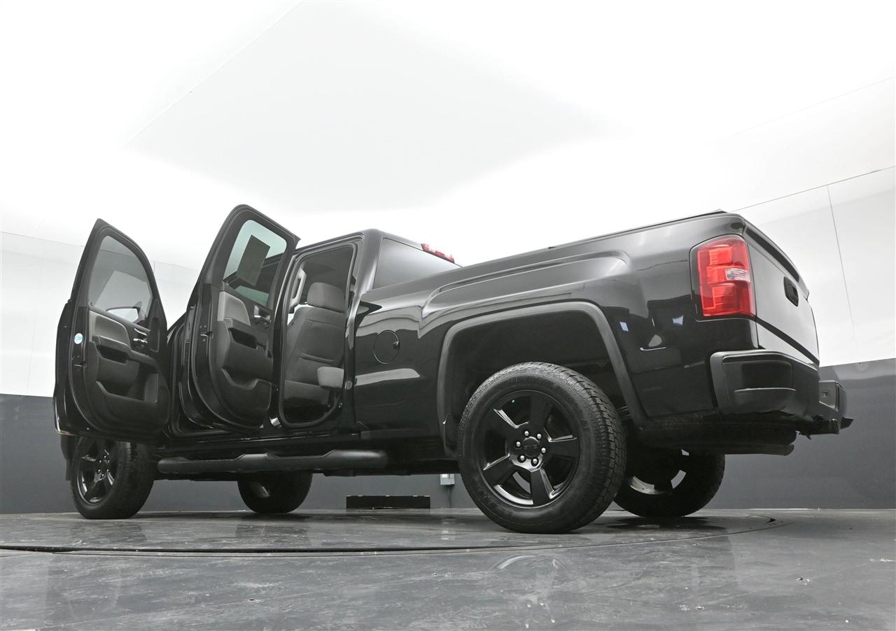 GMC Sierra 1500 Base Double Cab 4WD 2019