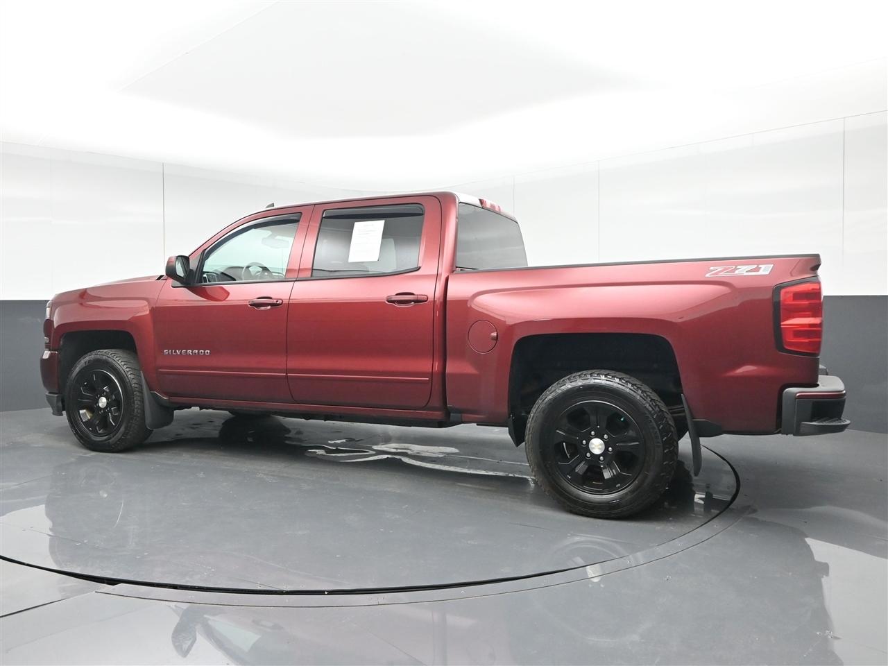 Chevrolet Silverado 1500 LT Crew Cab 4WD 2017
