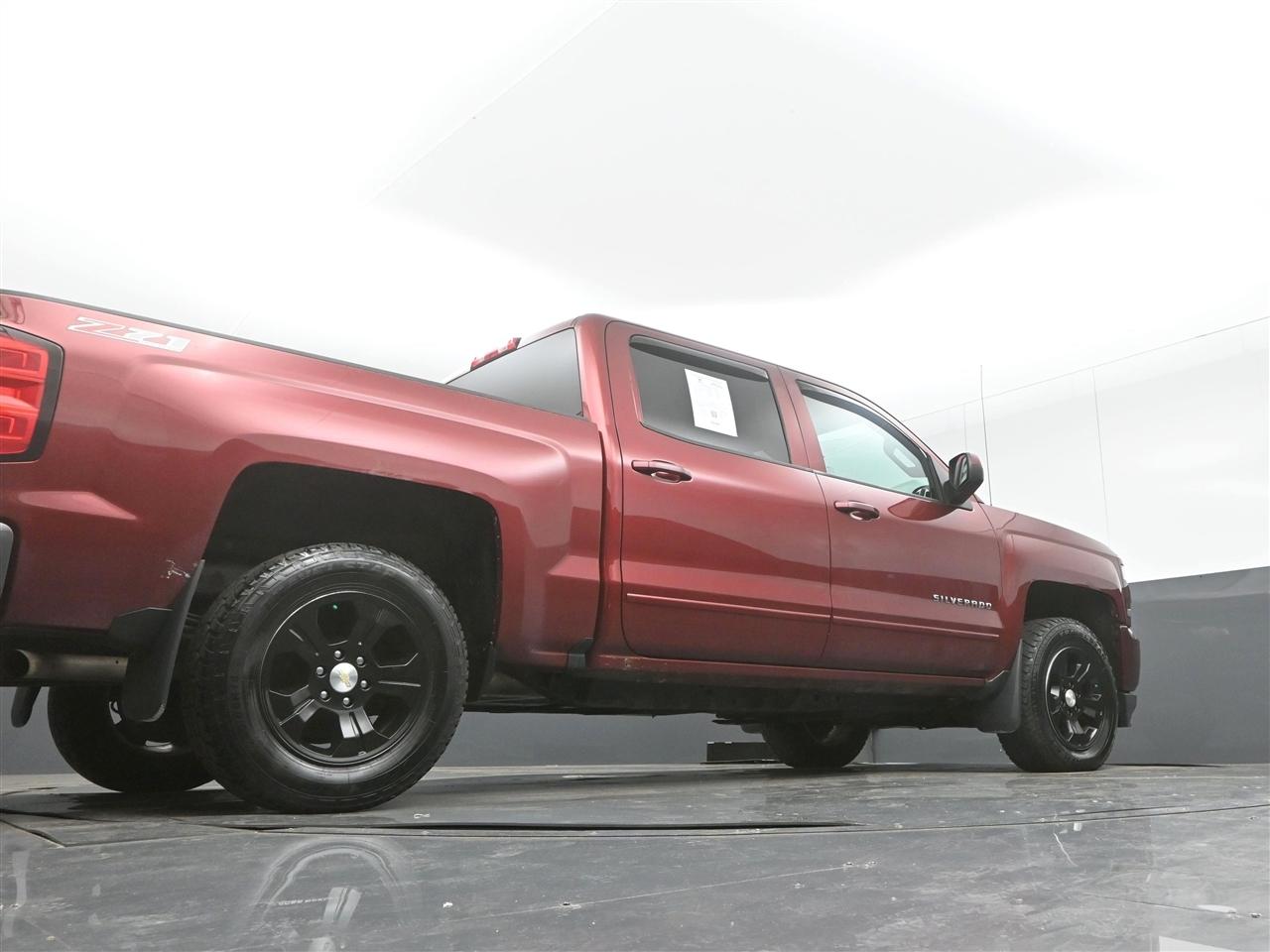 Chevrolet Silverado 1500 LT Crew Cab 4WD 2017