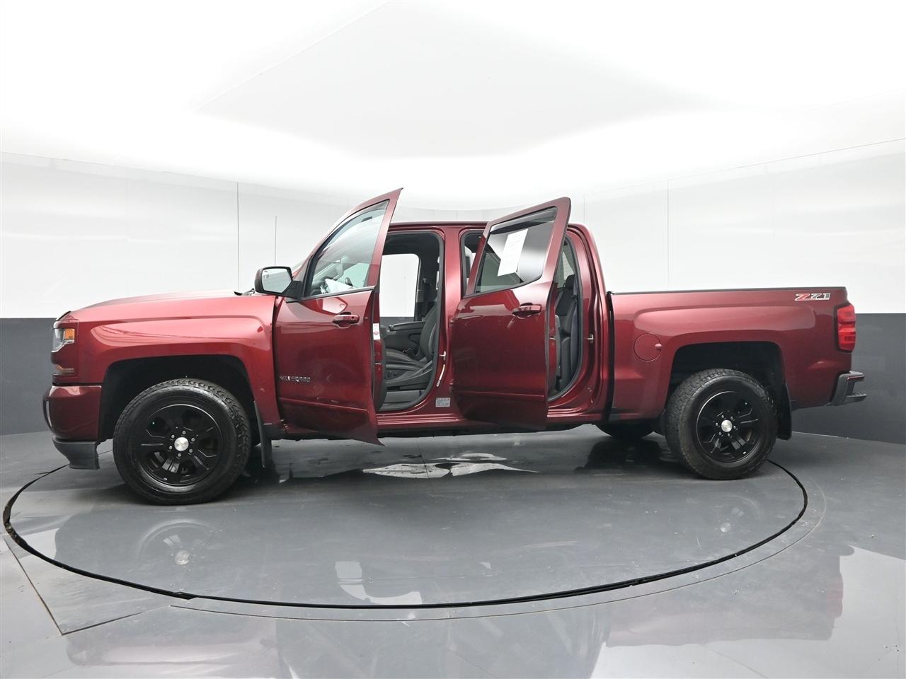 Chevrolet Silverado 1500 LT Crew Cab 4WD 2017