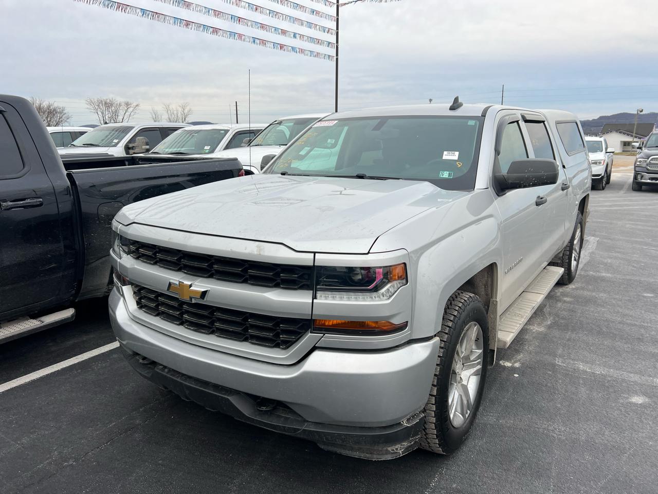Chevrolet Silverado 1500 Custom Crew Cab 4WD 2018