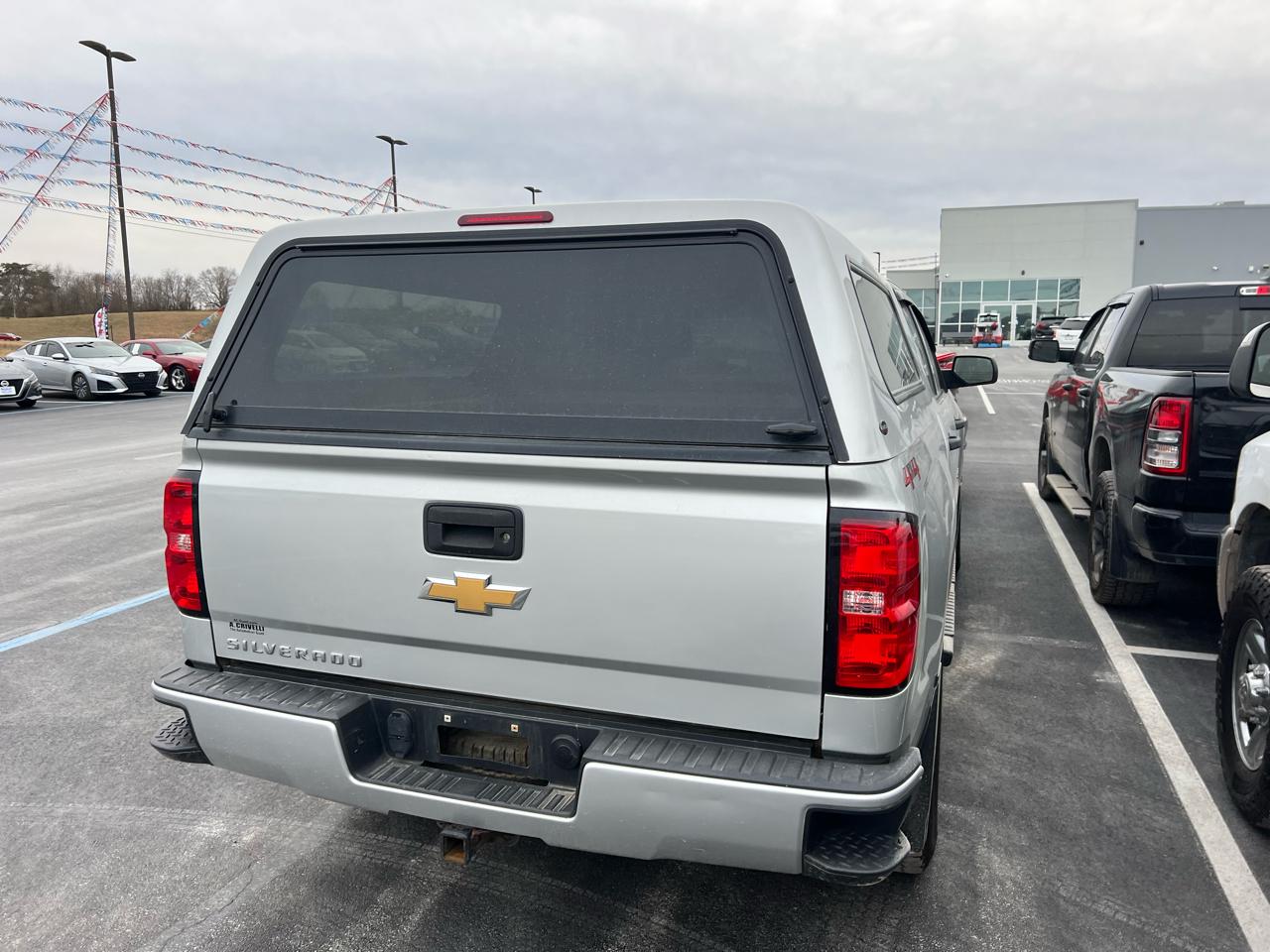 Chevrolet Silverado 1500 Custom Crew Cab 4WD 2018