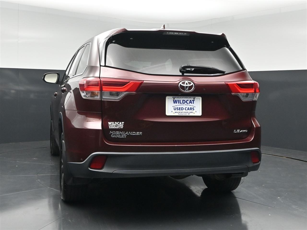 Toyota Highlander LE Plus AWD V6 2018