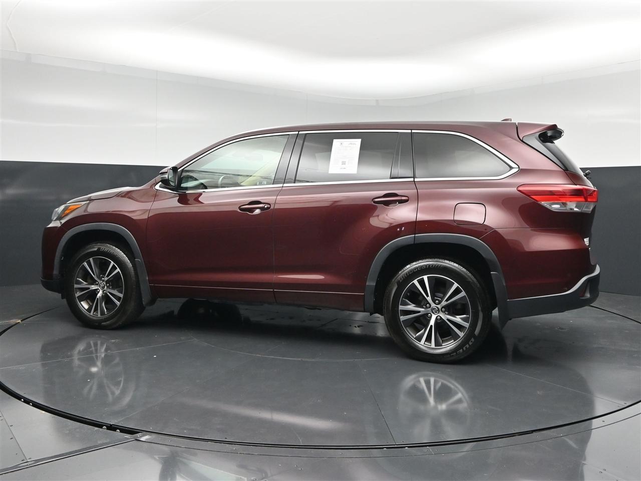 Toyota Highlander LE Plus AWD V6 2018