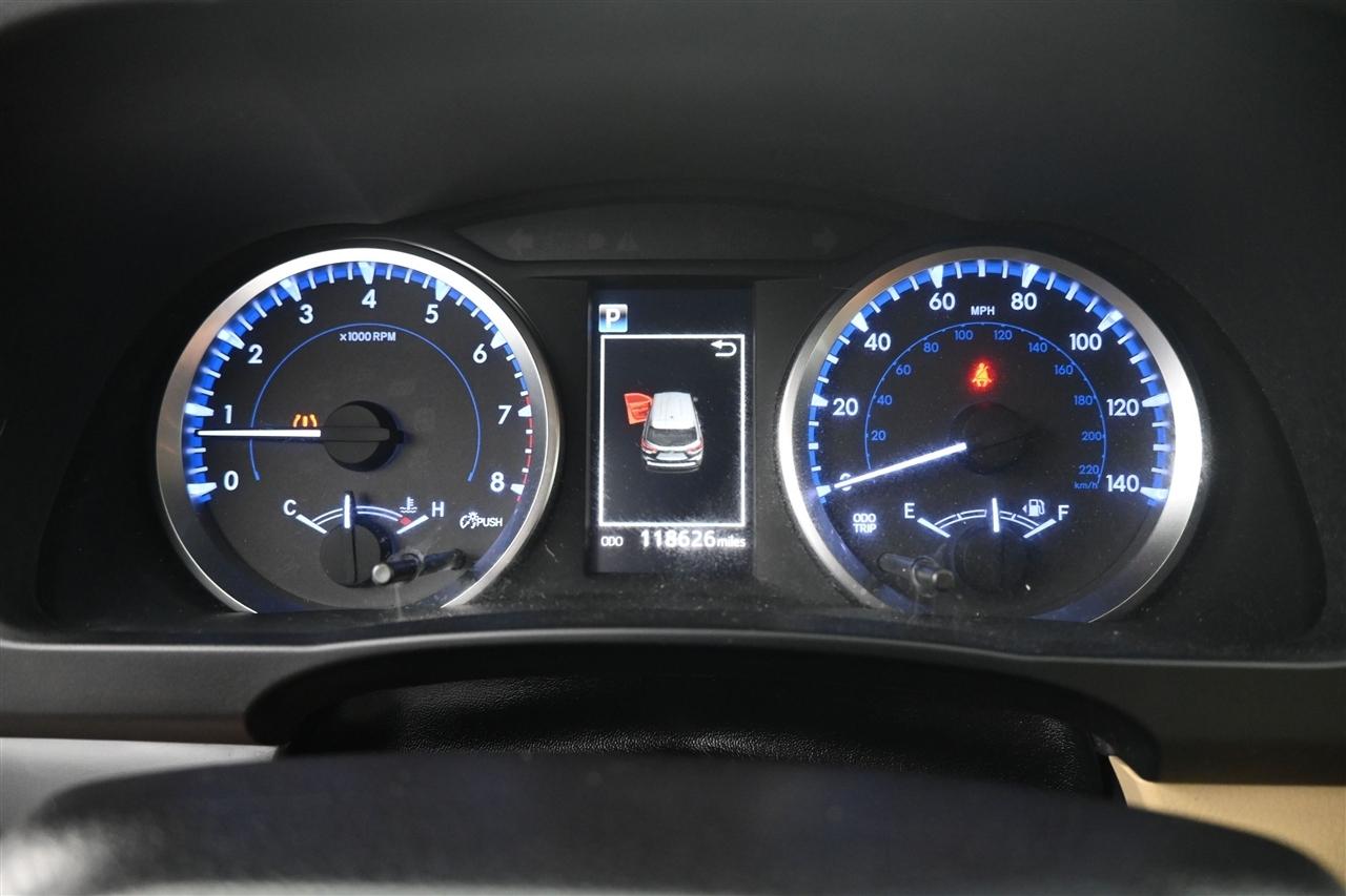 Toyota Highlander LE Plus AWD V6 2018
