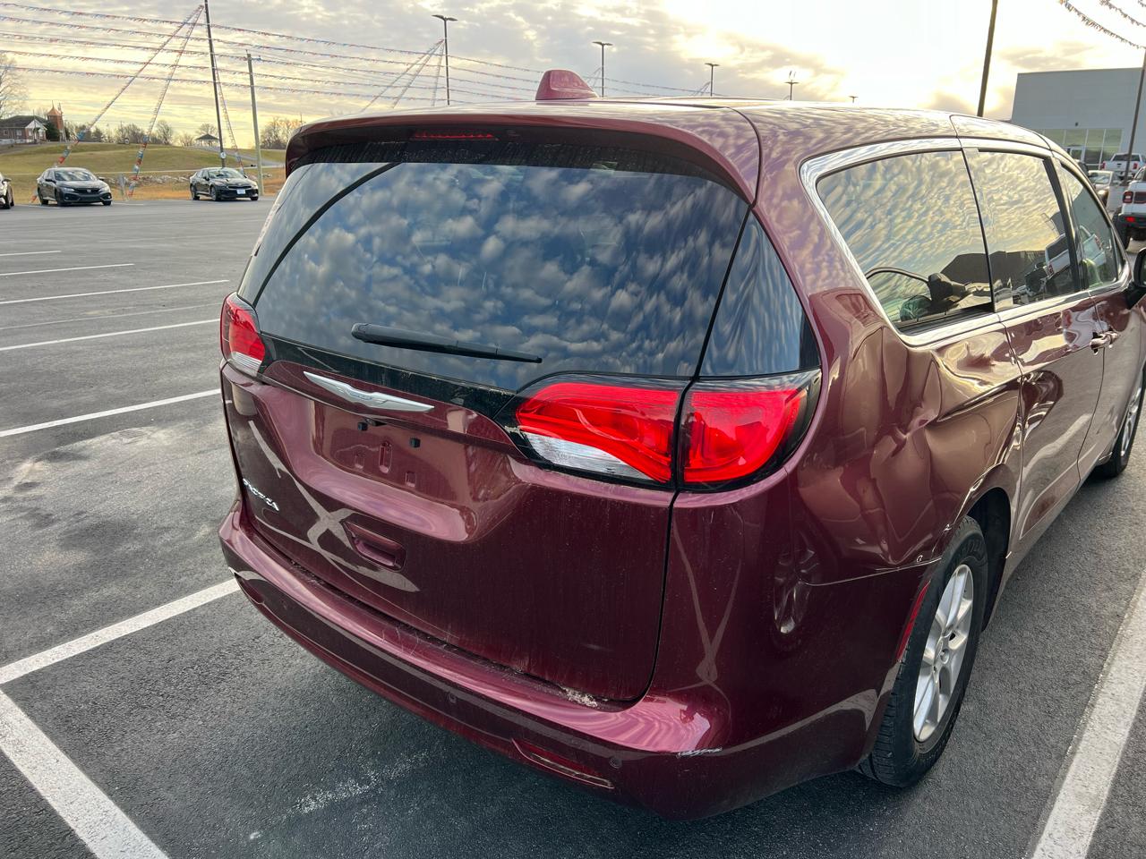 Chrysler Pacifica Touring 2018