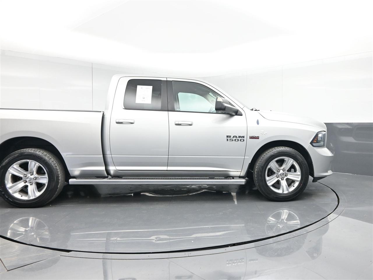 RAM 1500 Sport Quad Cab 2WD 2014