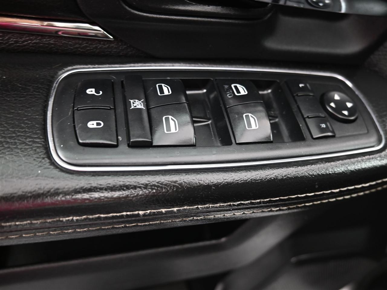 RAM 1500 Sport Quad Cab 2WD 2014