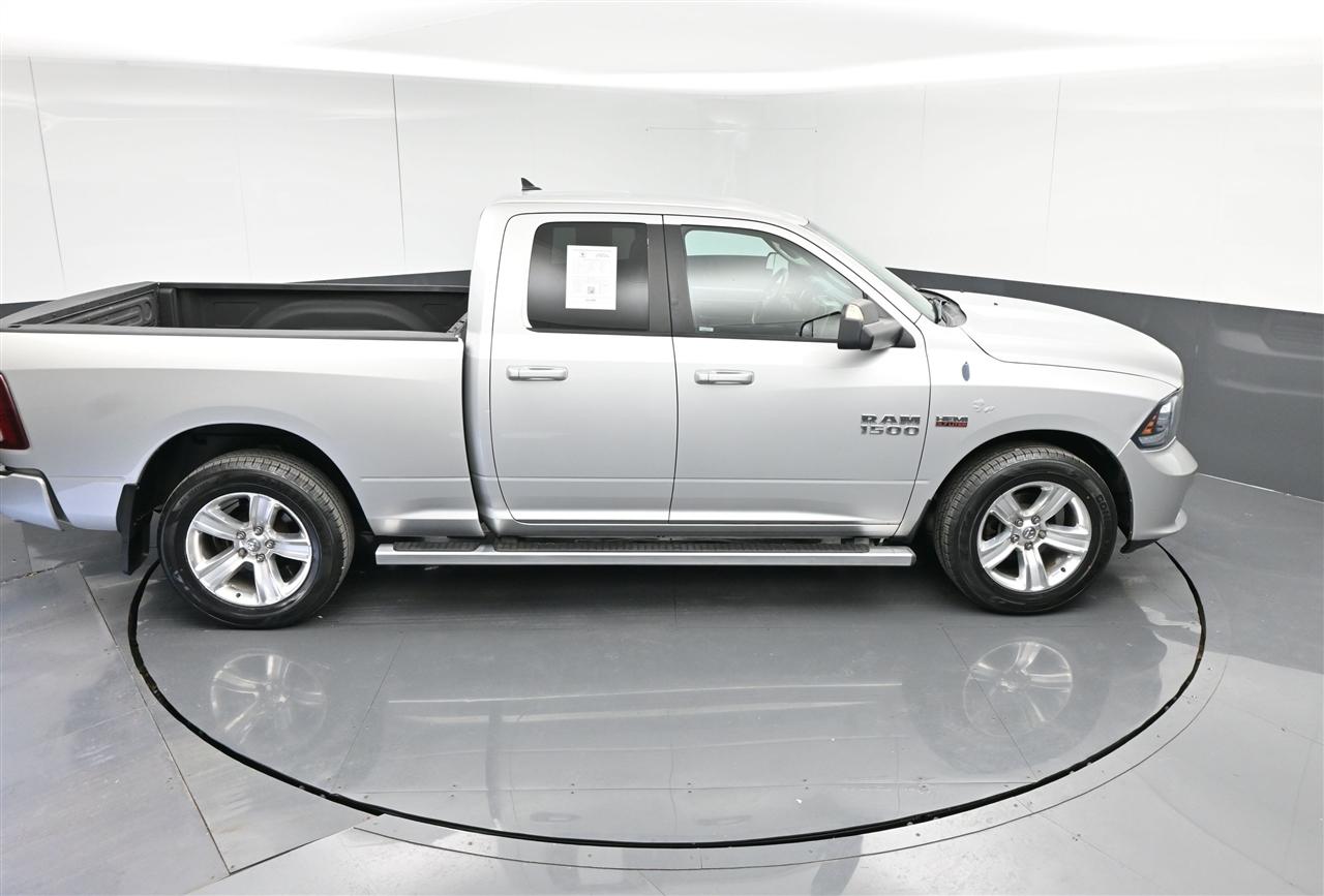 RAM 1500 Sport Quad Cab 2WD 2014