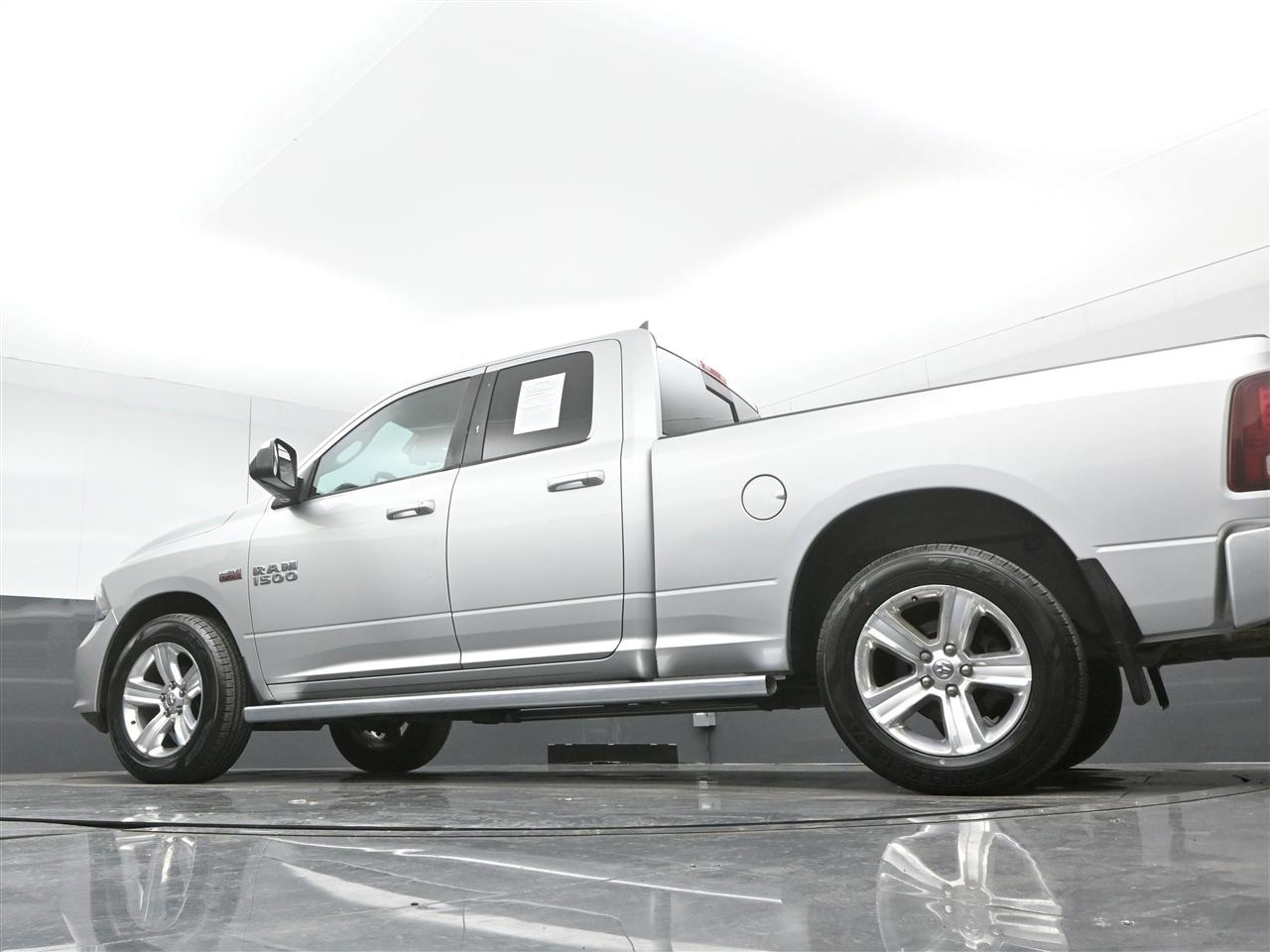 RAM 1500 Sport Quad Cab 2WD 2014