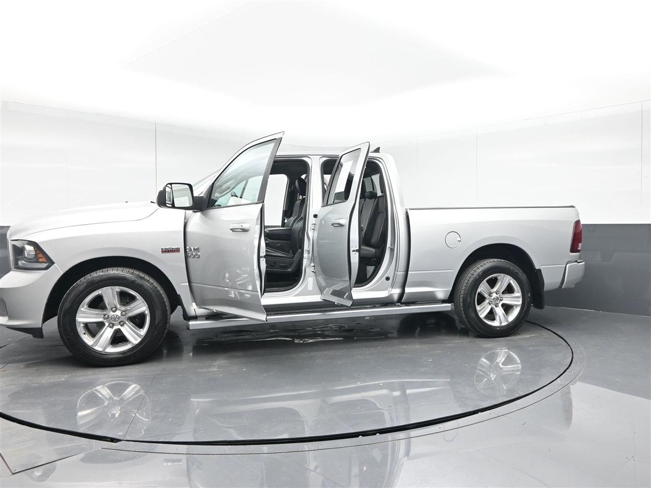 RAM 1500 Sport Quad Cab 2WD 2014