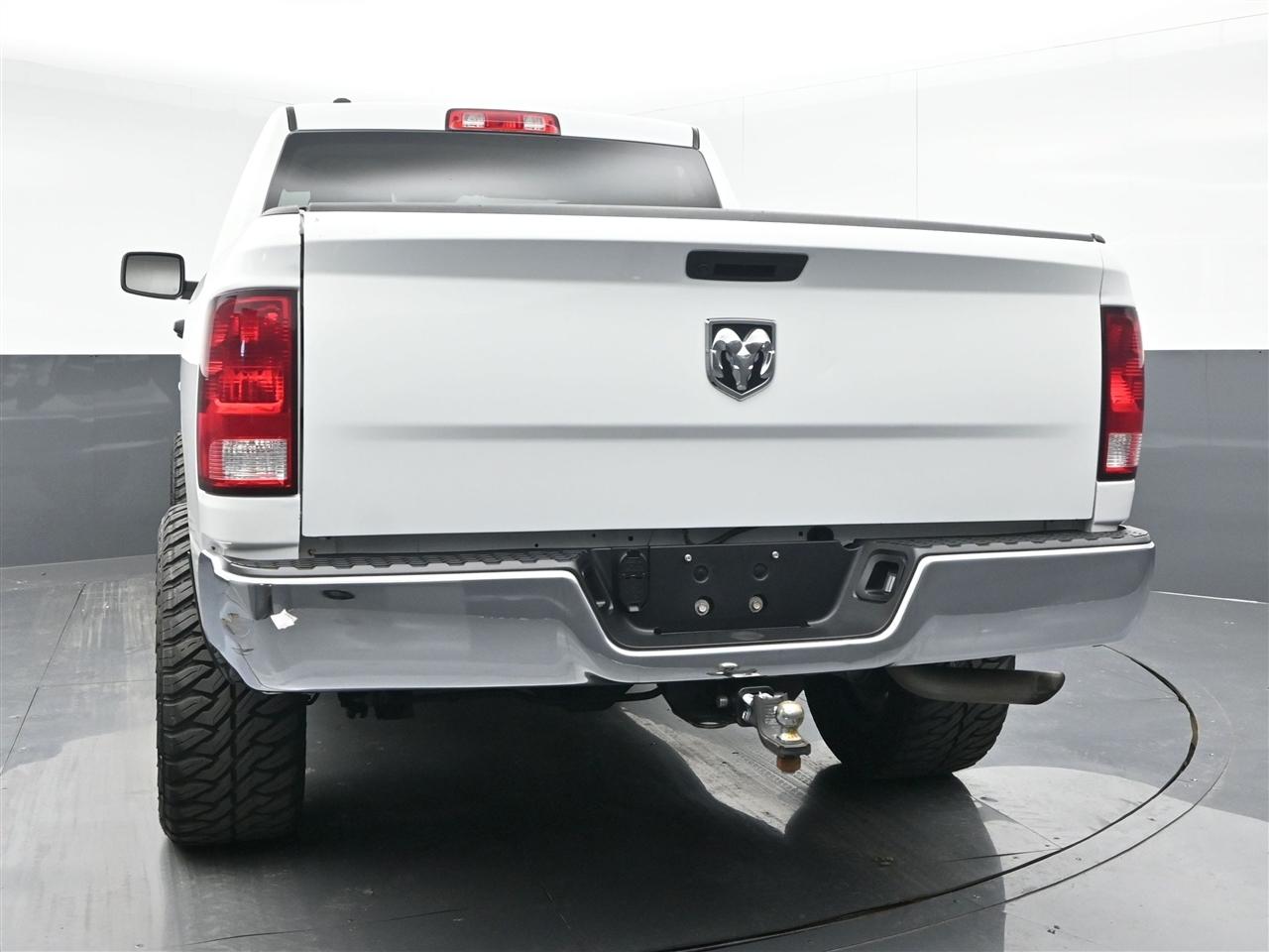 RAM 1500 Classic Tradesman Quad Cab 4WD 2019