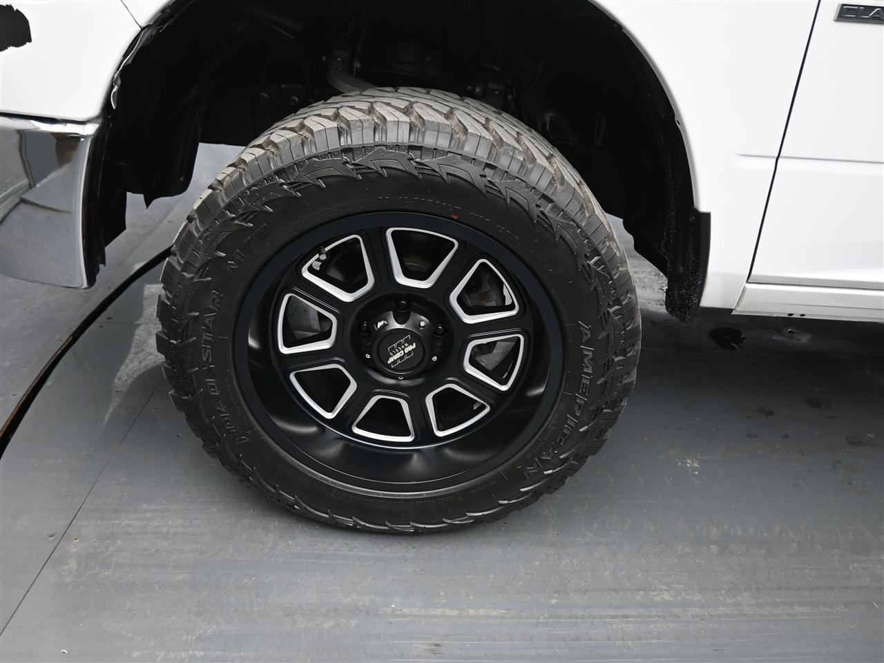 RAM 1500 Classic Tradesman Quad Cab 4WD 2019