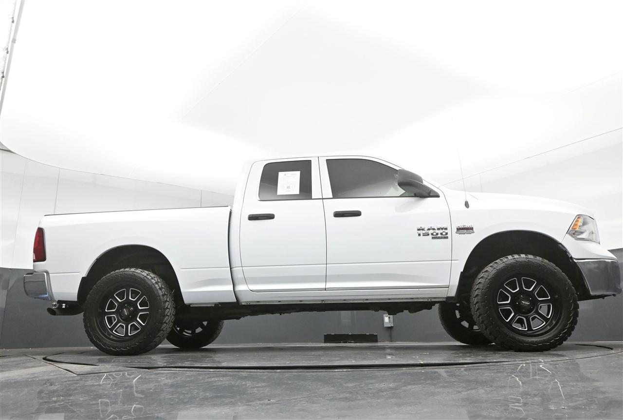 RAM 1500 Classic Tradesman Quad Cab 4WD 2019