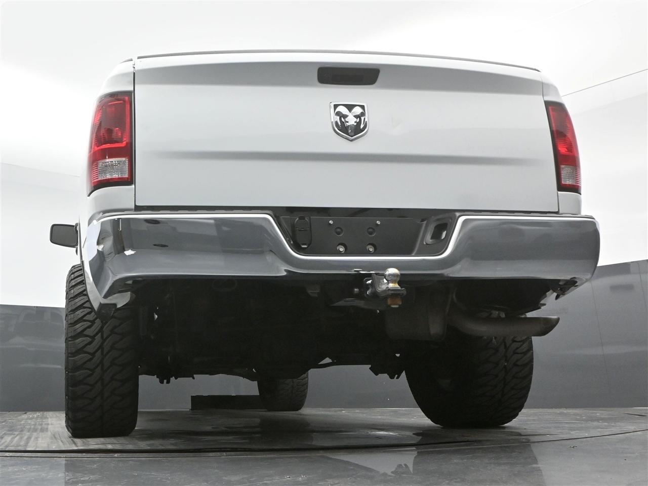 RAM 1500 Classic Tradesman Quad Cab 4WD 2019