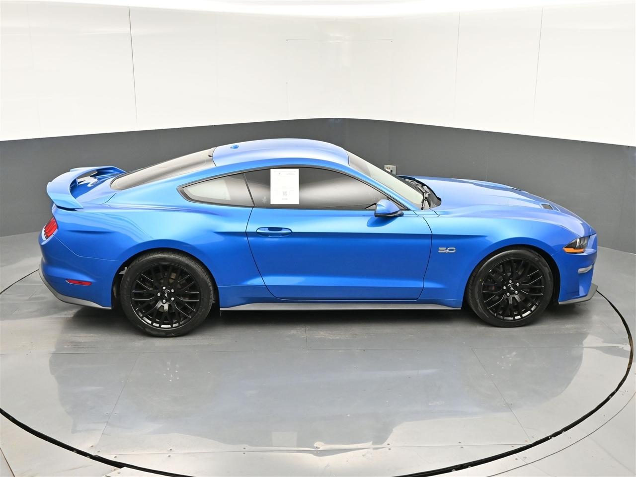 Ford Mustang GT Premium Coupe 2019