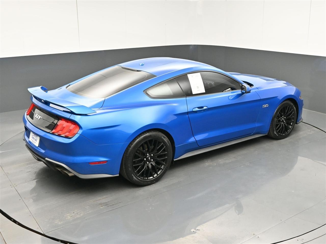 Ford Mustang GT Premium Coupe 2019