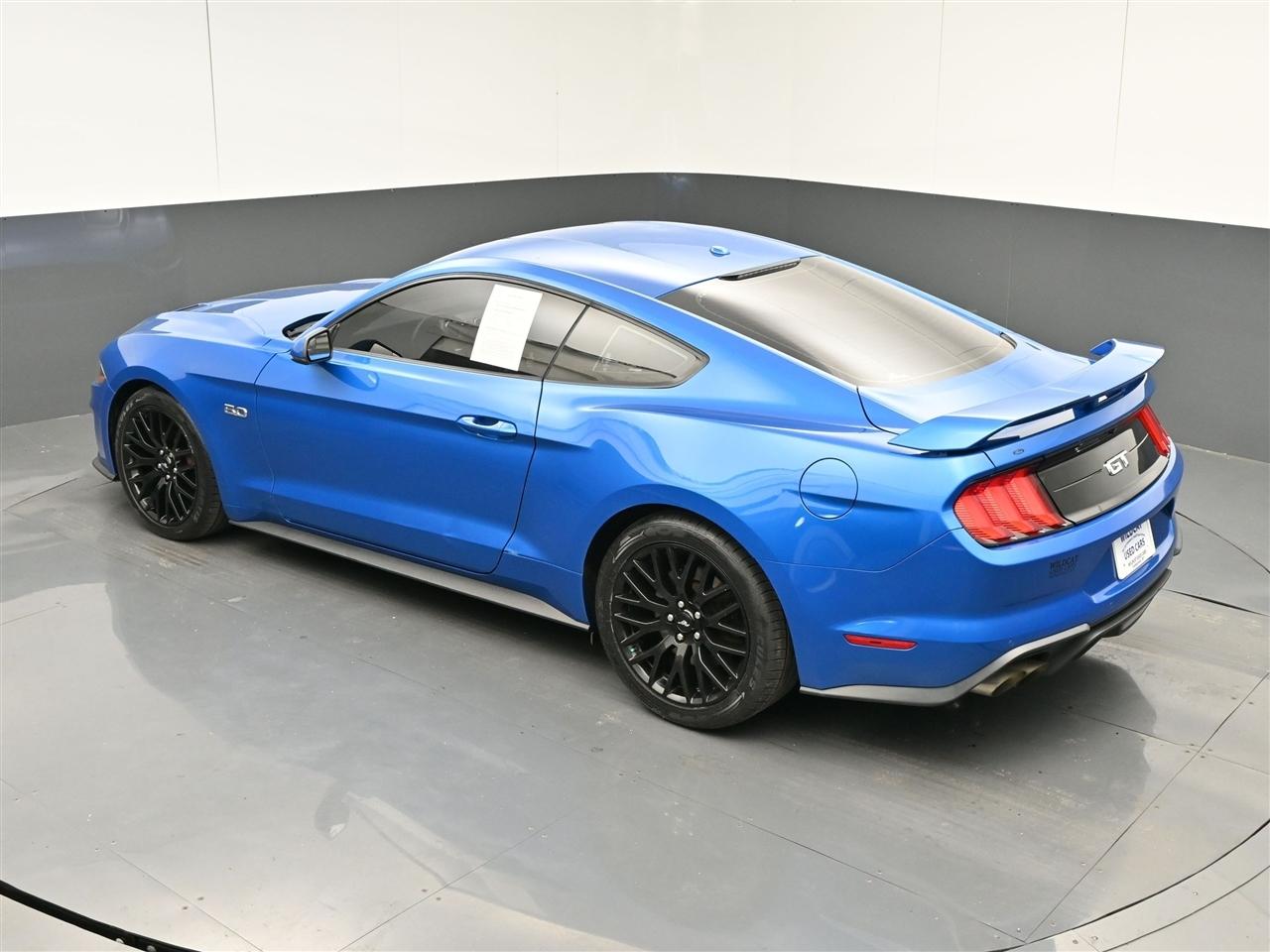 Ford Mustang GT Premium Coupe 2019