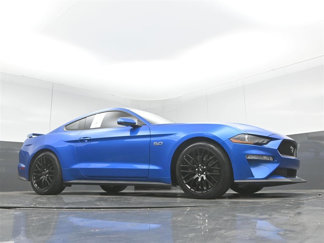 Ford Mustang GT Premium Coupe 2019