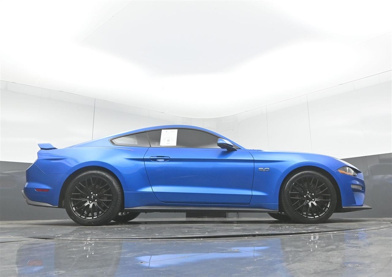 Ford Mustang GT Premium Coupe 2019