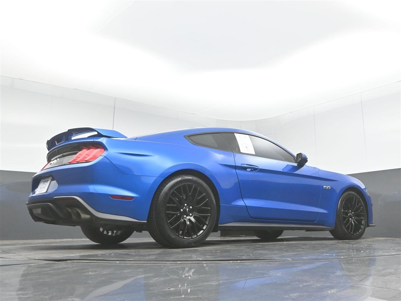 Ford Mustang GT Premium Coupe 2019