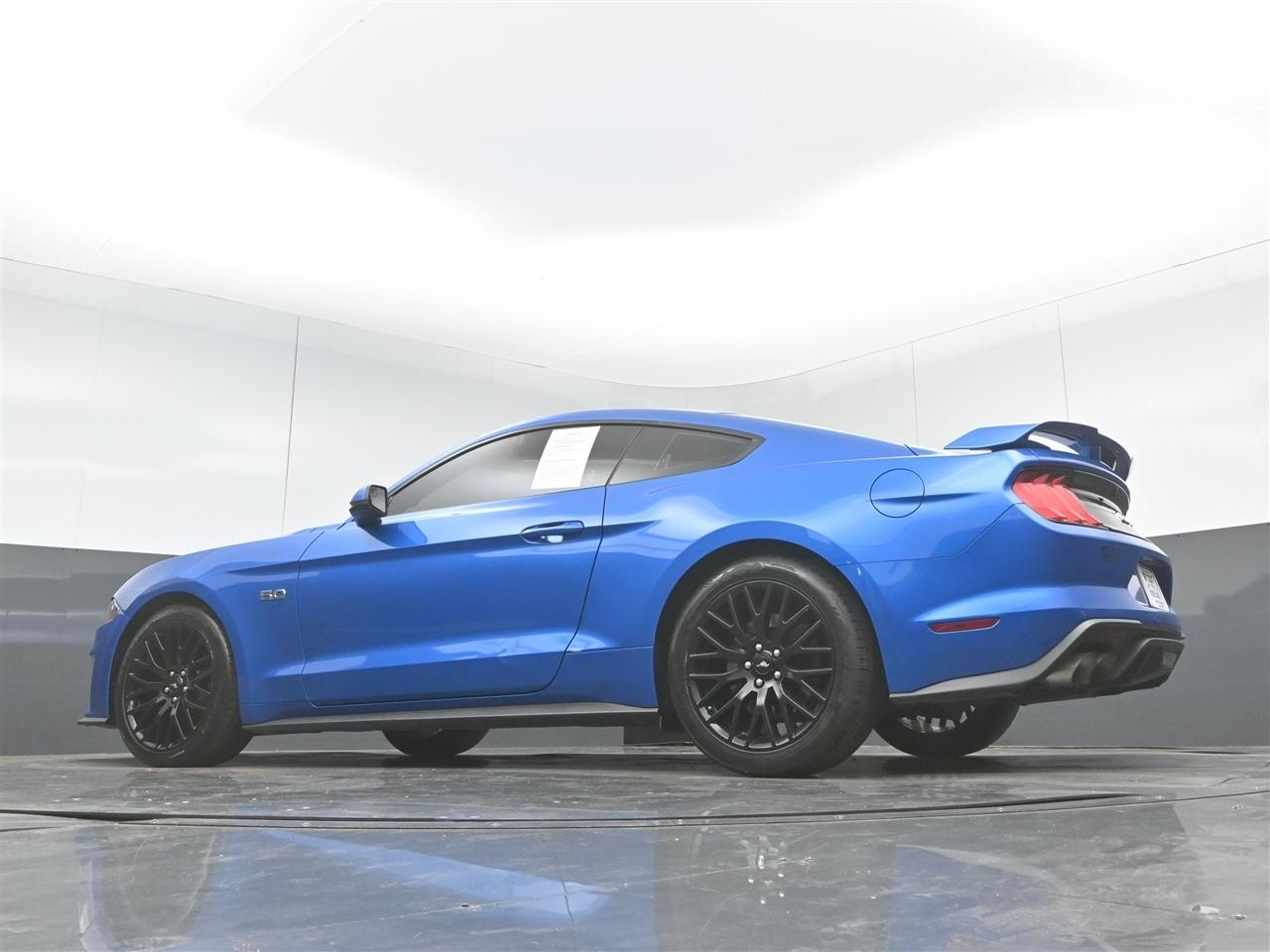 Ford Mustang GT Premium Coupe 2019