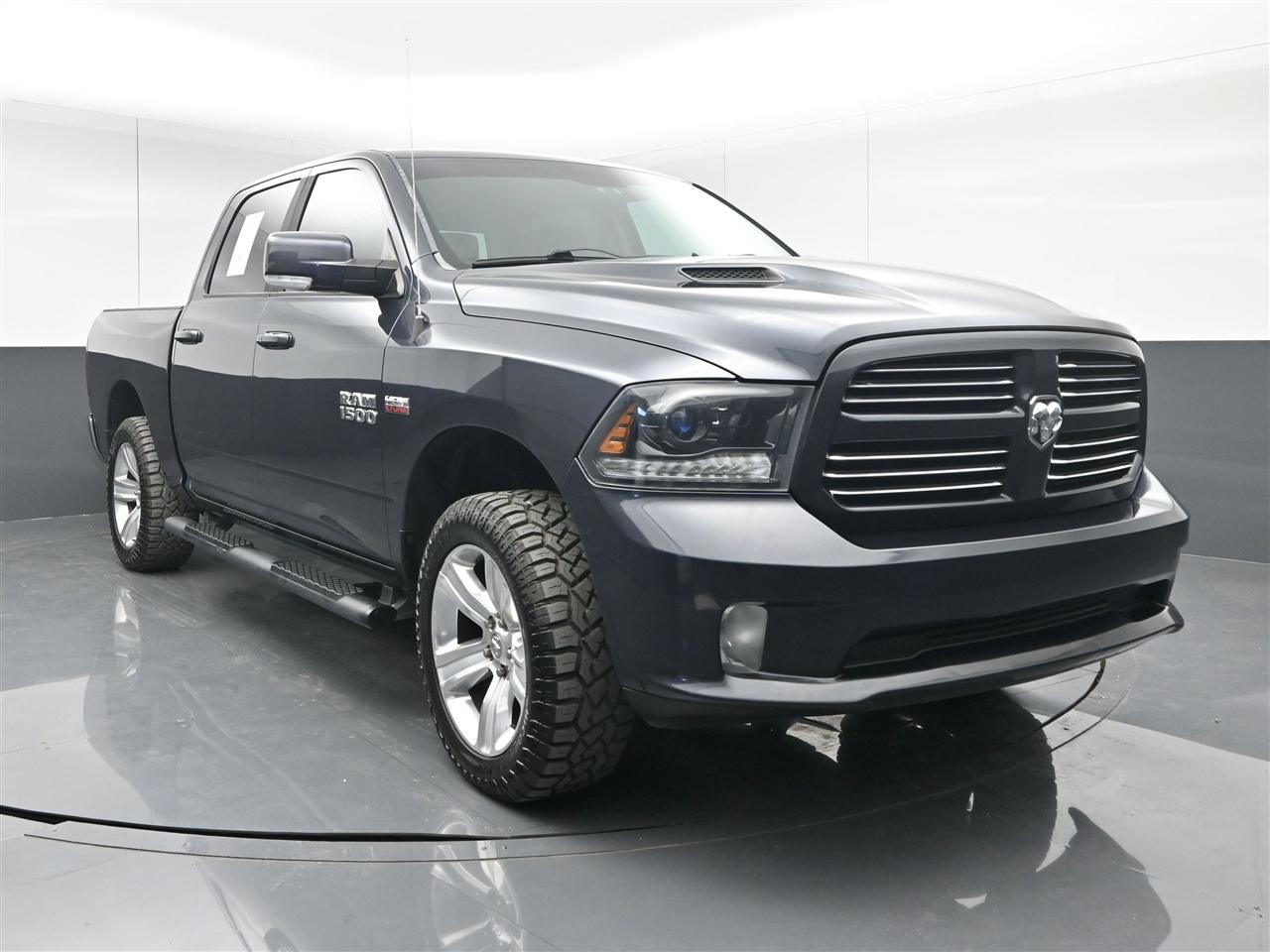 2015 RAM 1500 Sport Crew Cab 4WD