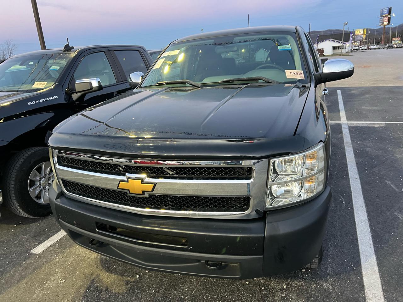 2011 Chevrolet Silverado 1500 Work Truck Ext. Cab 4WD