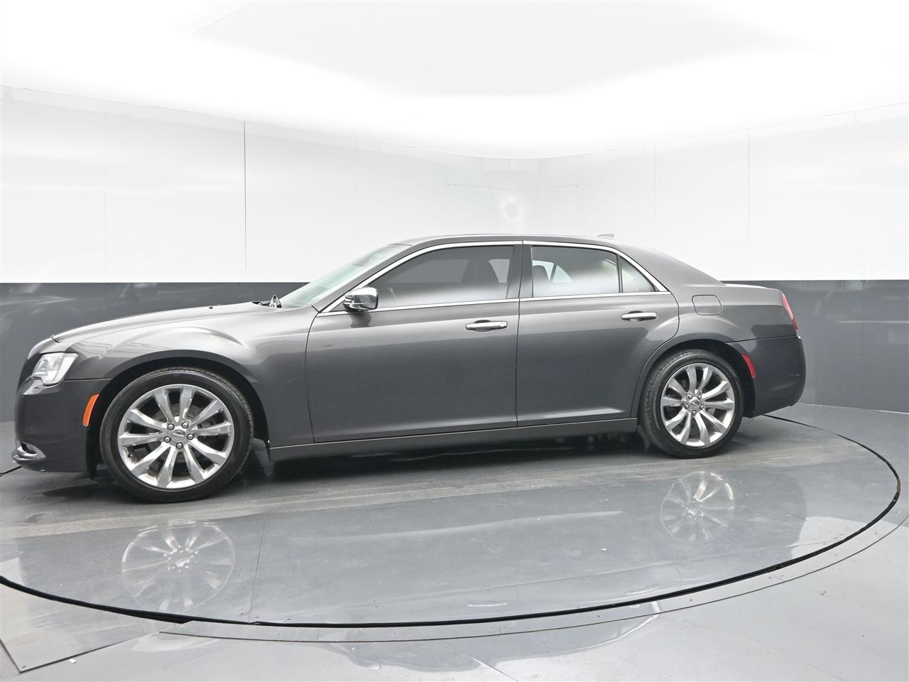 Chrysler 300 Limited RWD 2020