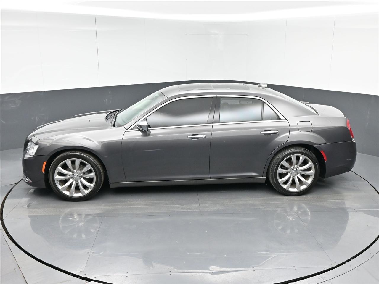 Chrysler 300 Limited RWD 2020