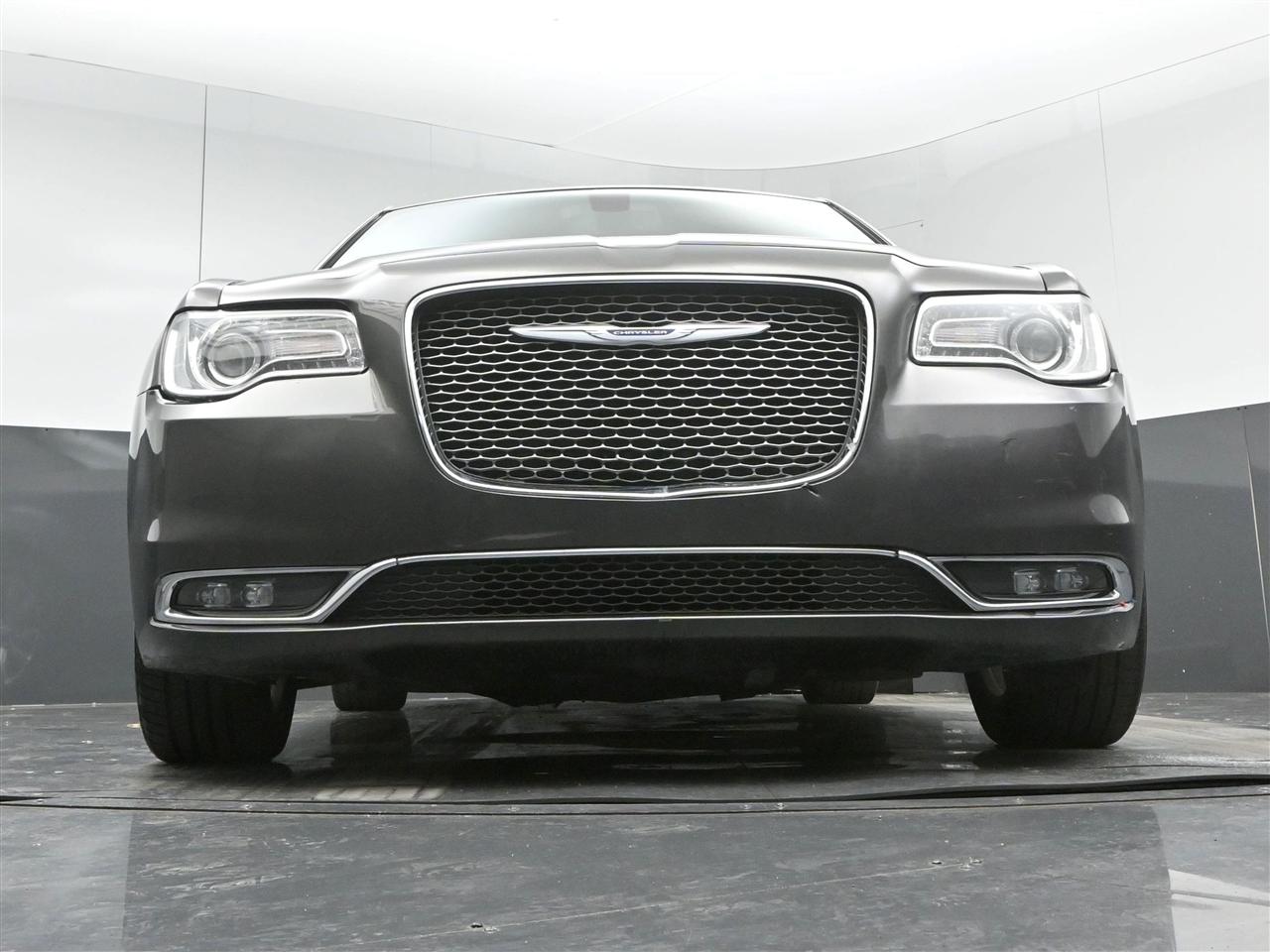 Chrysler 300 Limited RWD 2020