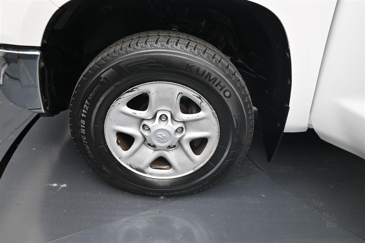 Toyota Tundra SR5 5.7L V8 FFV Double Cab 4WD 2019