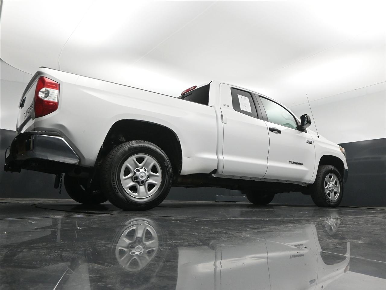 Toyota Tundra SR5 5.7L V8 FFV Double Cab 4WD 2019
