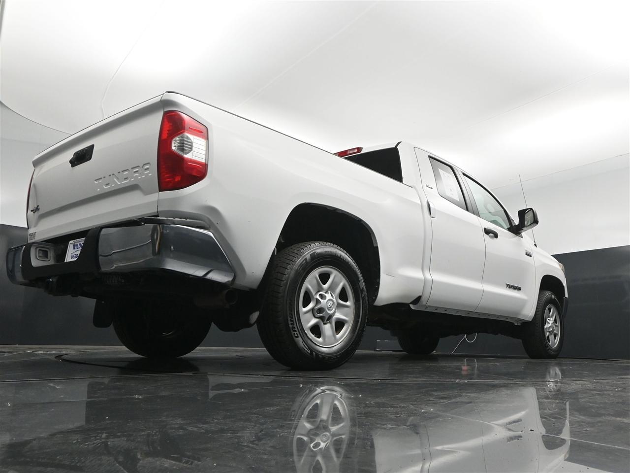 Toyota Tundra SR5 5.7L V8 FFV Double Cab 4WD 2019