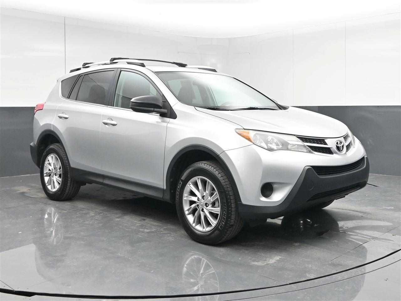 Toyota RAV4 LE AWD 2014