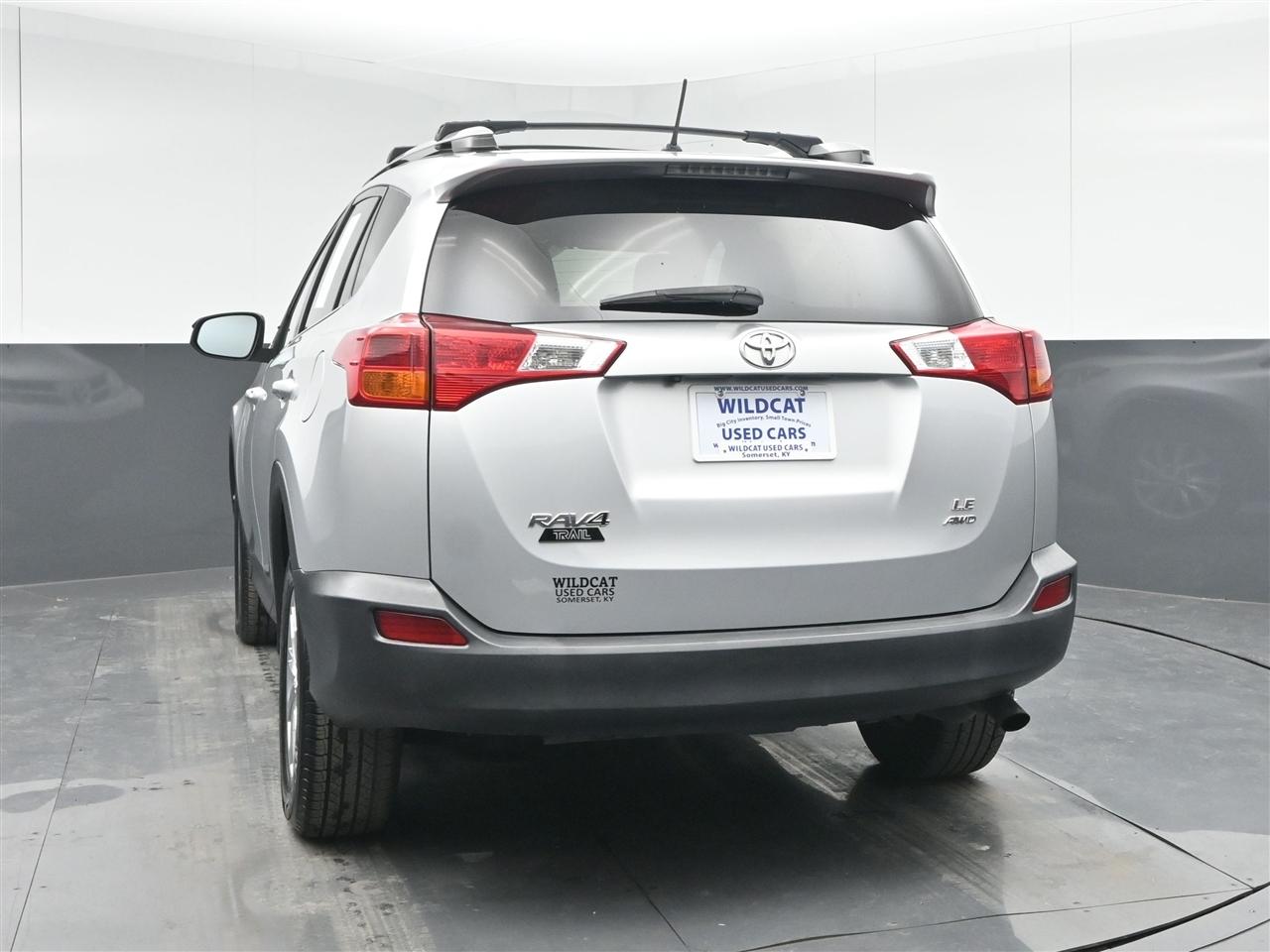 Toyota RAV4 LE AWD 2014