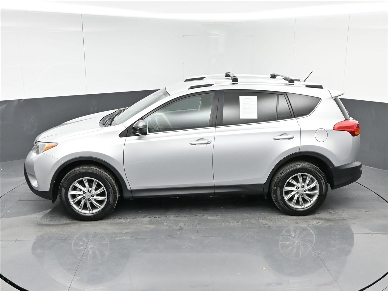 Toyota RAV4 LE AWD 2014
