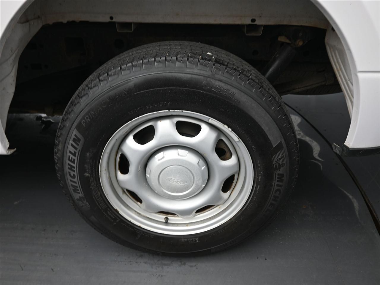 Ford F-150 XL 8-ft. Bed 2WD 2017