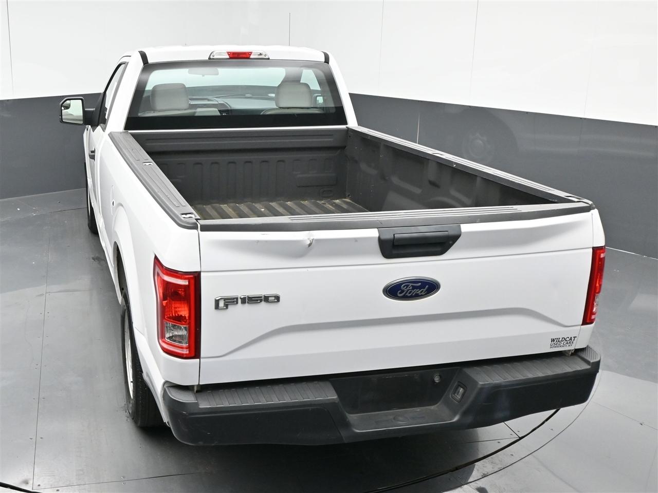 Ford F-150 XL 8-ft. Bed 2WD 2017