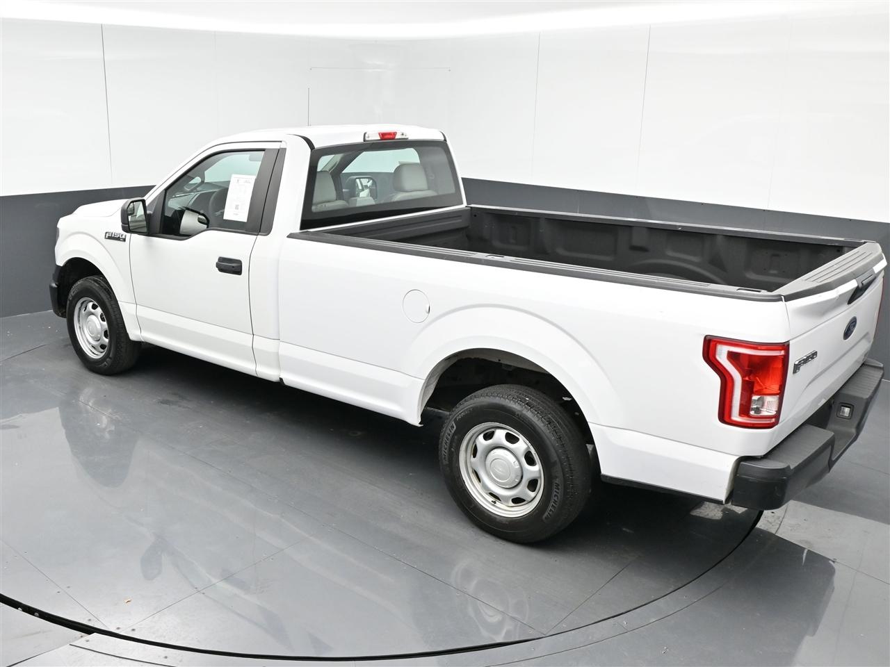 Ford F-150 XL 8-ft. Bed 2WD 2017