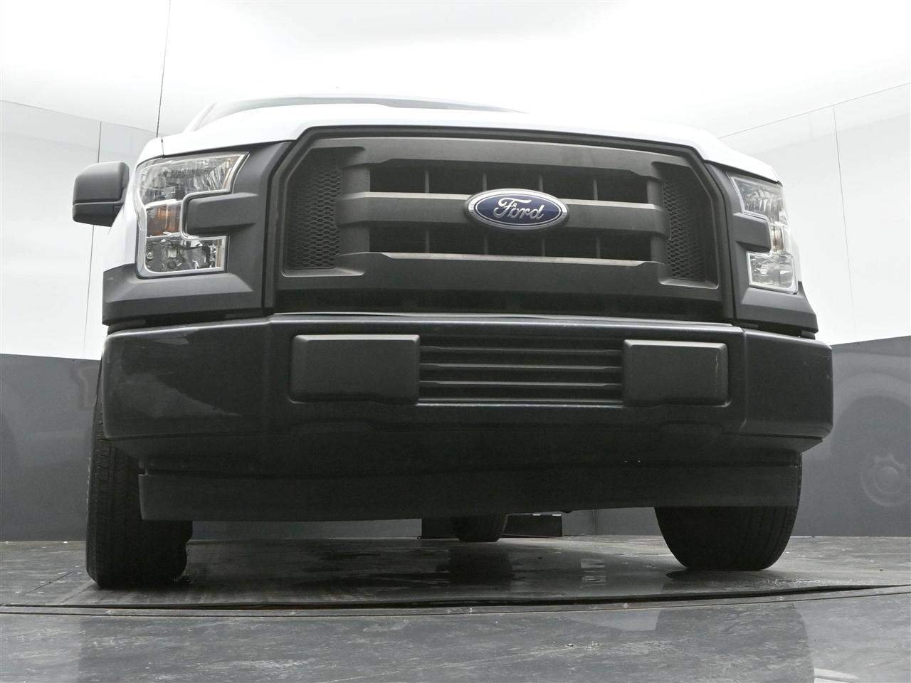 Ford F-150 XL 8-ft. Bed 2WD 2017