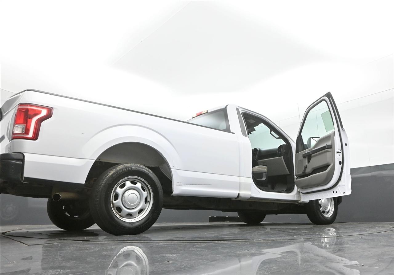 Ford F-150 XL 8-ft. Bed 2WD 2017