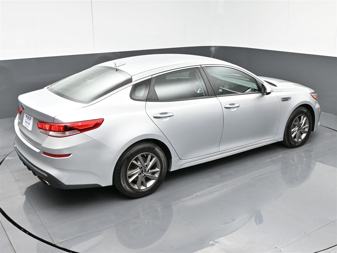 Kia Optima LX 2020