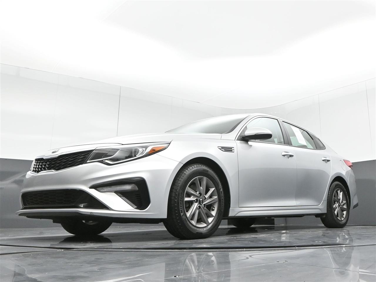 Kia Optima LX 2020