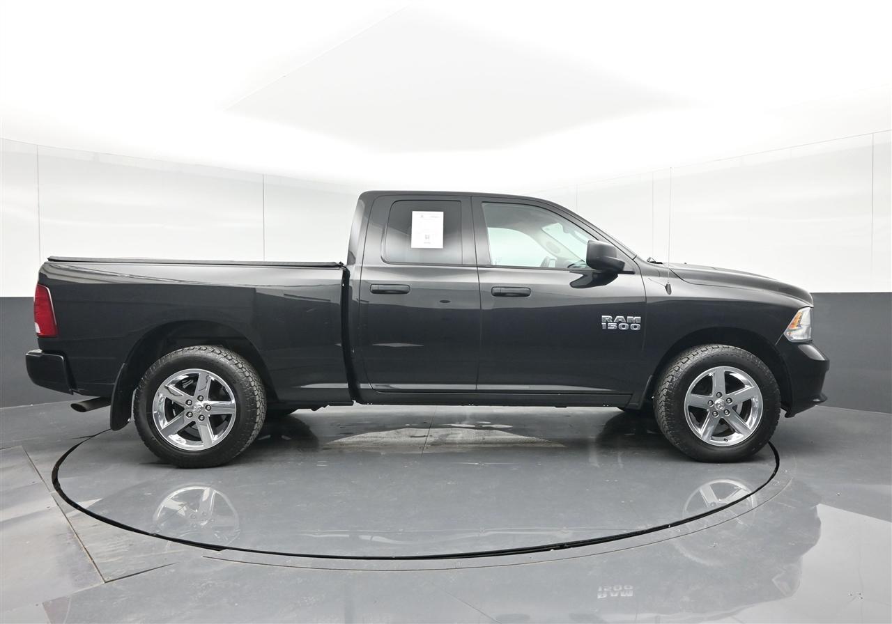 RAM 1500 Tradesman Quad Cab 4WD 2018