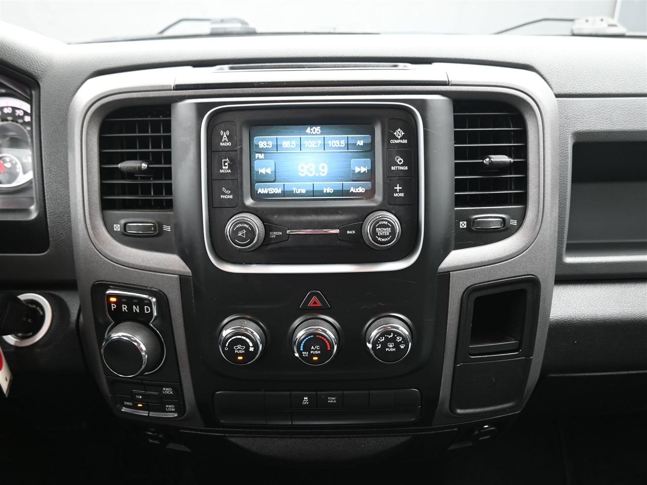 RAM 1500 Tradesman Quad Cab 4WD 2018