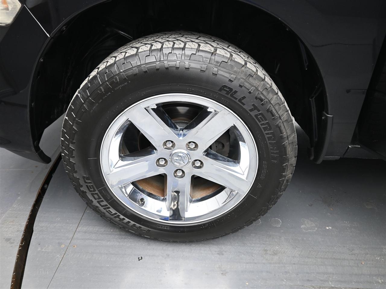 RAM 1500 Tradesman Quad Cab 4WD 2018