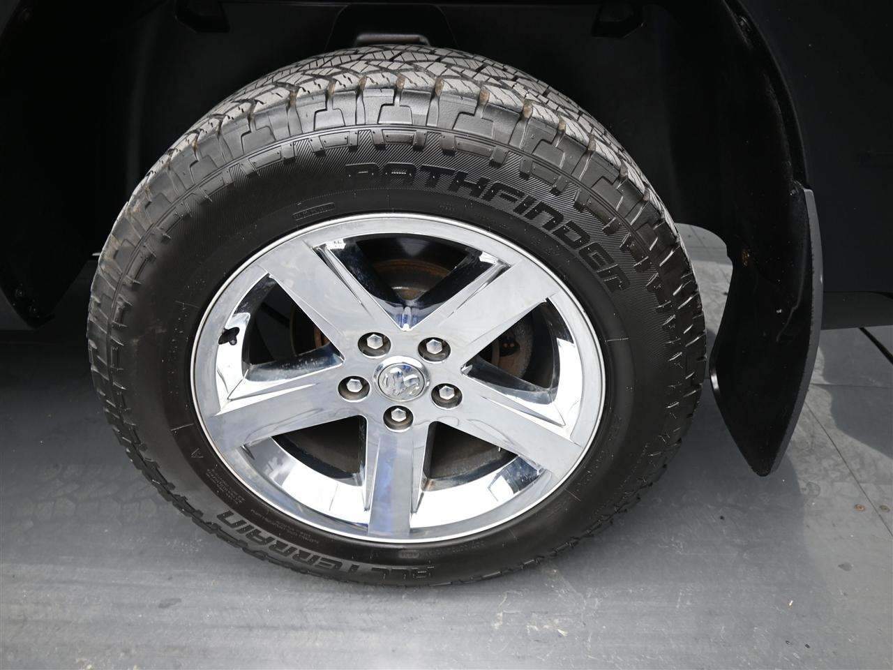 RAM 1500 Tradesman Quad Cab 4WD 2018