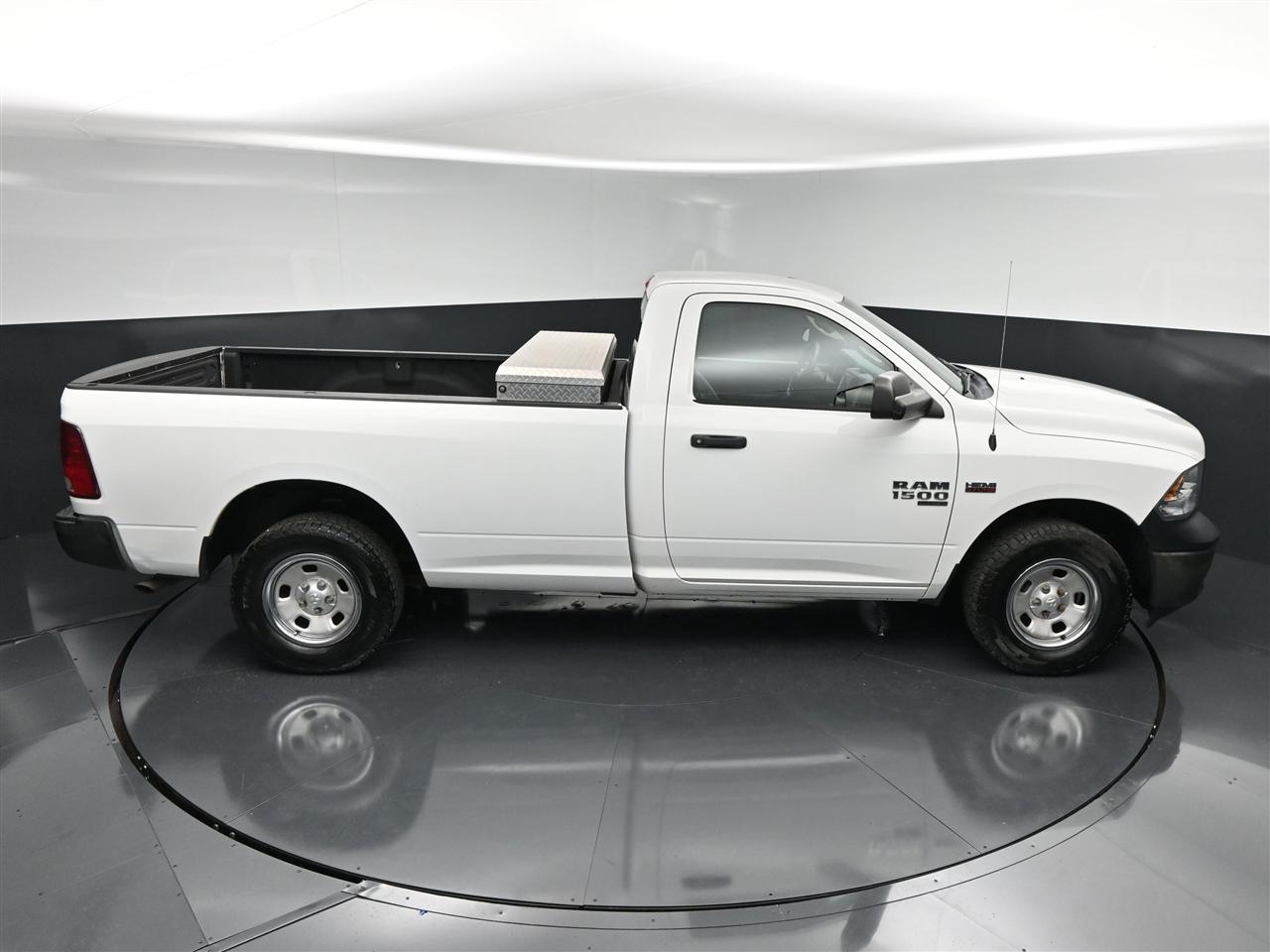 RAM 1500 Classic Tradesman Regular Cab LWB 4WD 2019