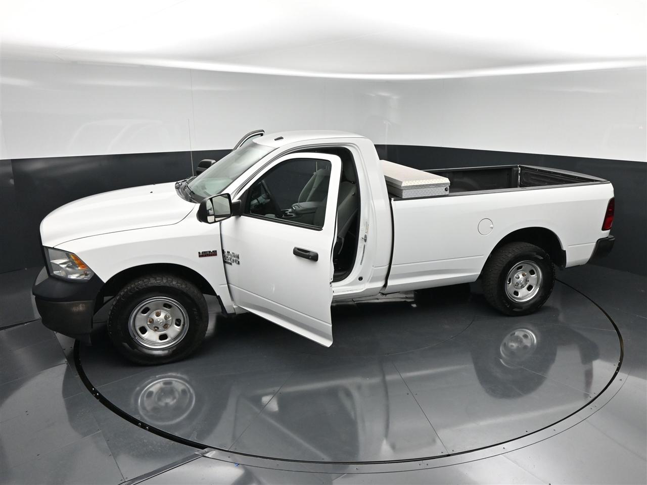 RAM 1500 Classic Tradesman Regular Cab LWB 4WD 2019